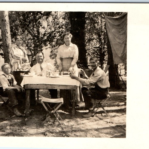 1910s outdoor family picnic - outdoor,